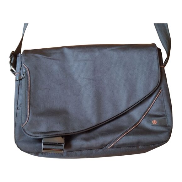 NWOT HP LAPTOP Messenger Bag Black with Orange Lining 18 x 12 x 4 Padded Rugged - Picture 2 of 13